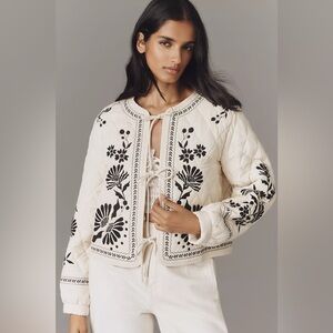 Elegant Floral Embroidered Tie Jacket